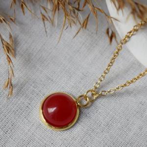 Kette Jade Rot, Edelsteinkette, minimalistische Goldkette mit kleinem Stein, Kette roter Anhänger, Halskette rundem Anhä Bild 4