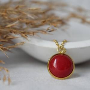 Kette Jade Rot, Edelsteinkette, minimalistische Goldkette mit kleinem Stein, Kette roter Anhänger, Halskette rundem Anhä Bild 6