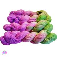 Handgefärbte Sockenwolle Trekking 4fach, Farbe: Hyacinthe Bild 2