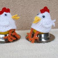 Eierwärmer weiße lustige   Hühner  ,gehäkelt Handarbeit mit Knopfaugen Bild 3
