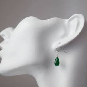 Ohrhänger, grüne Jade Ohrringe, Tropfen Edelstein Ohrringe echt Silber 925, minimalistische hängende Ohrringe Perlen, kl Bild 6
