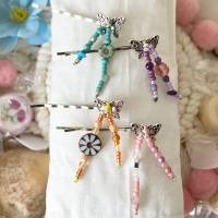 Tiny Butterfly - Haarklammern mit Schmetterling, Perlen, Edelsteinen und Rocailles (Haarschmuck) Bild 1