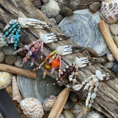 Beach Waves - Haarspangen mit Muscheln, Perlen, Edelsteinen, Rocailles und Anhängern (Haarschmuck)