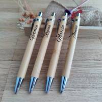 Kugelschreiber personalisiert aus Bambus mit individueller Gravur schwarz Kuli Stift Holz Gastgeschenk Geschenk Gift Bild 2