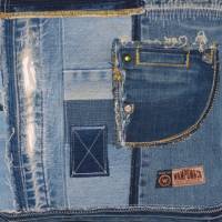 Kissenbezug Jeans Kaputto 40 x 40 cm upcycling Deko Kissenhülle Wohnen handgemacht Bild 3