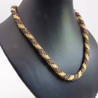 Halskette - braun zartcreme kupfer - Häkelkette - Spiralmuster  - Perlenkette - Glasperlen gehäkelt - Häkelschmuck Bild 1