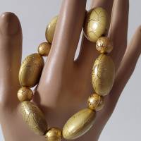 Armband in Gold Modeschmuck Geschenk Mitbringsel Bild 1