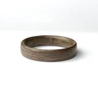 #114 Gr. 57 Bentwood Ring amerikanische Nuss Holz Bild 1