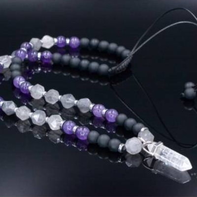 Herren Halskette aus Edelsteinen Amethyst Quarz Onyx und Hämatit mit Quarz-Anhänger, Länge 51 cm