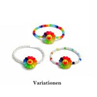 Armband/Haargummi "Smiling flower": die lächelnde Blume,  Regenbogenfarben, mit weißem Stretcharmband, Kawaiisti Bild 2
