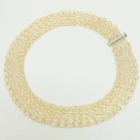 gestrickte bicolor Damen-Halskette aus Silber- und 24ct vergoldetem  Draht - bcd manufaktur Bild 9