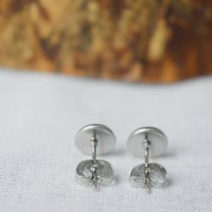 Mini Schwarz Ohrstecker, schwarzer Achat Ohrringe Silber, 6mm, Edelstein, runde kleine Stein Ohrringe, Edelstahl, Minima Bild 4