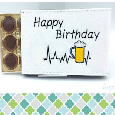 Hülle für Haselnusspralinen