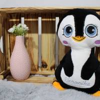 Pinguin personalisierte/ Stoff Pinguin mit Namen/Geschenk zur Geburt/ Stofftiere/Plüschtier Bild 1