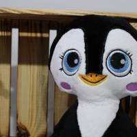 Pinguin personalisierte/ Stoff Pinguin mit Namen/Geschenk zur Geburt/ Stofftiere/Plüschtier Bild 4