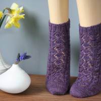 Anleitung: Hoffnungsglück - Socken stricken, Mustersocken mit schönem Ajourmuster Bild 1