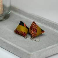 Ohrringe moosgrün/bunt florales Muster in Pyramidenform Bild 2