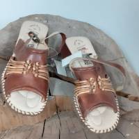 Wunderschöne Vintage Leder- Sandalen Spanien  Sommerschuhe Gr. 37 Film Theater Bild 1