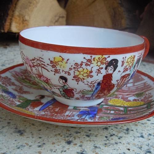 2 tlg. Sammelgedeck Espresso Mocca Tasse Japan Geishas