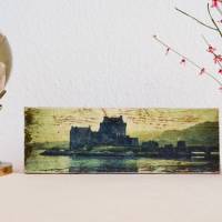 Schottland Eilean Donan Castle Holzschild - Upcycling Weinkistenbrett Holzdruck Bild 1