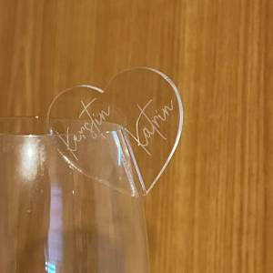 Acryl Platzkarten Glas, Motiv Herz, Gastsitze, personalisierte Hochzeitsgeschenke, Acryl Namen Glas Bild 3