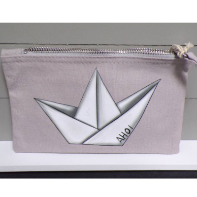 Meer macht glücklich – Papierboot Mäppchen beidseitig, Stiftemäppchen & Kosmetiktasche aus Baumwolle