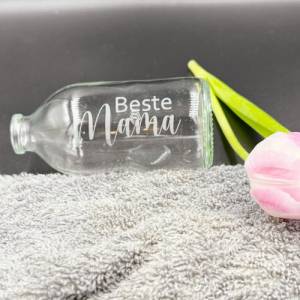 Mini Vase, Gravur, personalisiertes Glasfläschchen, kleine Flasche, Tischvasen, Geburtstag Hochzeiten, Tisch Dekoration Bild 3