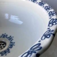 Leicht ovales Waschbecken /weiß/creme/blau mit gemalter Bordüre   Ø 34/32 cm Höhe 15 cm Bild 4