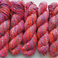 100 g Strang Candy Silk Yarn, Maulbeerseide, Bouretteseide, rot-bunt, 90 m Bild 1