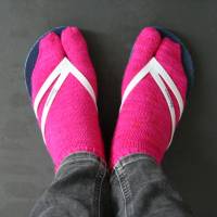 Anleitung: Tabi Toes - Socken stricken für Zehensandalen Bild 1