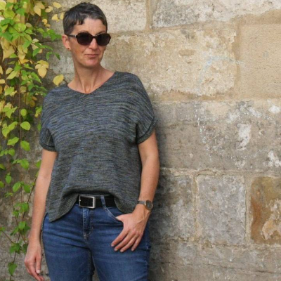 Anleitung: Comfy Slipover - Pullover stricken mit V-Ausschnitt Ärmel kurz oder lang