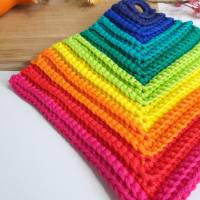 Gehäkelte Topflappen Regenbogenfarben 1 Paar | bunte Topflappen gehäkelt Baumwolle | nützliche Küchenutensilien | LGBT Bild 4