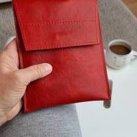 Hochwertiges Lederetui für deinen Ebook-Reader in rot - Langlebiger Schutz für dein Lesegerät Bild 2