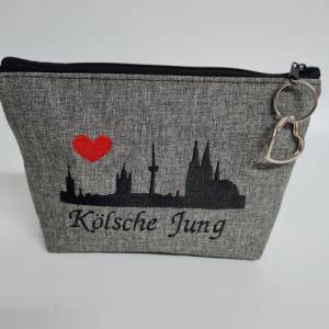 Kosmetiktasche  Kölsche Jung Kölner Dom Skyline Bag Schminktasche Utensilientasche Kleinigkeiten Tasche mit Anhänger Bild 4