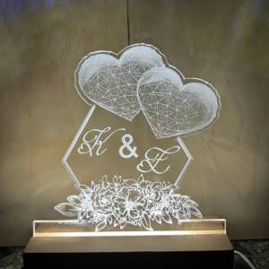 Lampe mit Herzgravur und Wunschtext, personalisierte LED Beleuchtung, Schlummerlicht, Hochzeitsgeschenk Bild 4