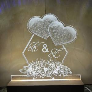 Lampe mit Herzgravur und Wunschtext, personalisierte LED Beleuchtung, Schlummerlicht, Hochzeitsgeschenk Bild 5