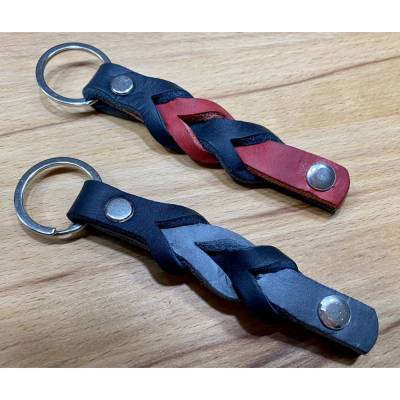 Schlüsselanhänger geflochten aus Fettleder, 2farbig, Leder Anhänger 10 Lederfarben, Schlüsselband