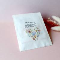 Blumenkind Geschenk | Blumenmädchen Hochzeit Geschenk | Süße Karte mit Armband im Geschenkset | Blumenkind Fragen Bild 3