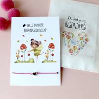 Blumenkind Geschenk | Blumenmädchen Hochzeit Geschenk | Süße Karte mit Armband im Geschenkset | Blumenkind Fragen Bild 1