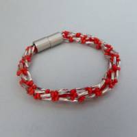 Armband, rot silber, 18 cm, Armband aus Glasperlen gehäkelt, Perlenarmband, Rocailles, Stiftperlen, Magnetverschluss Bild 1