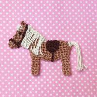kleines Haflinger Pferd - Sattel in Wunschfarbe - Häkelapplikation aus 100 % Baumwolle Bild 8