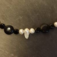 Halskette Biwa-Perlen und Onyx schwarz-weiß Bild 4
