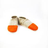 Hausschuhe aus Naturmaterialien für Damen und Herren in Orange  - Wellness für die Füße Bild 2