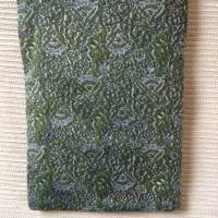 Tablet-Tasche in grün, Tablet-Tasche aus Vintage-Stoff mit Knopfverzierung, Tablet-Tasche im Hochformat Bild 4