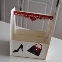 Geschenkverpackung Kiste (Nr. 1) creme-rot-schwarz Bild 2