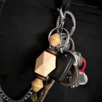 Schlüsselanhänger mit Karabiner, Holz und Metall, for Men Bild 2