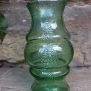Vase aus grünem Pressglas 60er 70er Jahre DDR Bild 4
