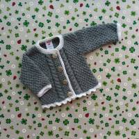 Trachtenjacke Größe 74/80 grau weiß Pullover Mädchen Jacke Taufkleidung Geschenk Kindergeburtstag Hochzeit Rock Bild 2