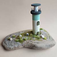 Leuchtturm auf Treibholz Shabby Style, maritim, Holzdeko, Treibholzdeko, Meer, Ostsee, Nordsee Bild 1