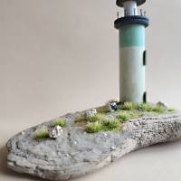 Leuchtturm auf Treibholz Shabby Style, maritim, Holzdeko, Treibholzdeko, Meer, Ostsee, Nordsee Bild 3